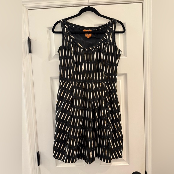 Tory Burch Dresses & Skirts - Tory Burch Marjorie Tribal Geometric Neutral Printed Sleeveless Cotton Dress 8